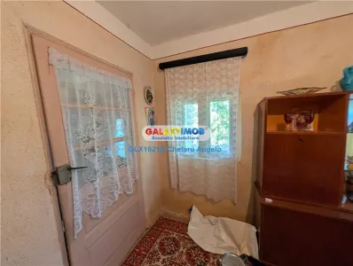 Ilfov,Lipia casa si teren 3000 mp, deschidere 20 ml - foto 6