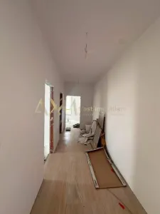 Vanzare 1/2 duplex 3 camere - foto 11