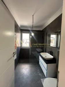 Vanzare apartament 2 camere - Giroc