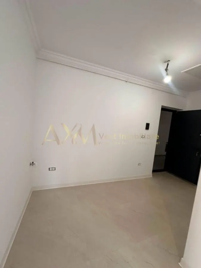 Vanzare apartament 2 camere - foto 6