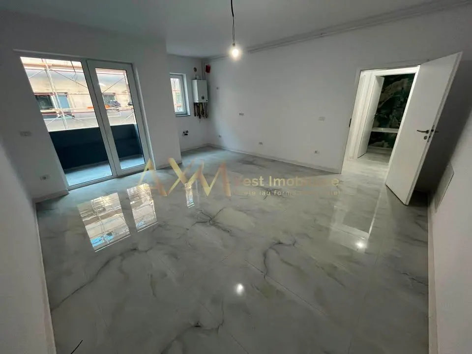 Vanzare apartament 2 camere - foto 6