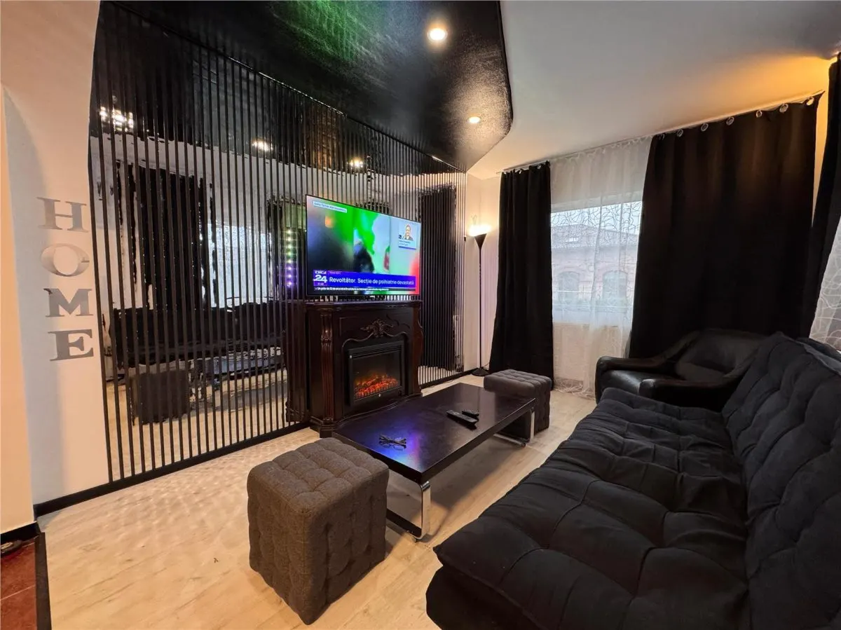 Casa/Vila de inchiriat Sararie - 700 euro - foto 2