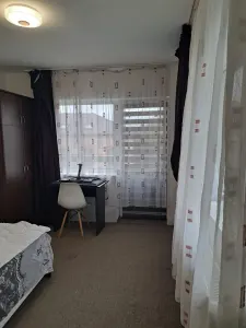 Casa/Vila de inchiriat Sararie - 700 euro - foto 11