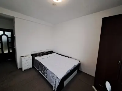 Casa/Vila de inchiriat Sararie - 700 euro - foto 15