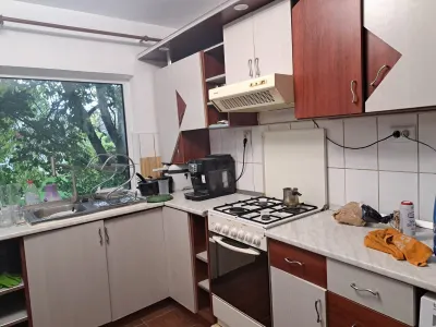 Casa/Vila de inchiriat Sararie - 700 euro - foto 4