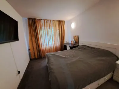 Casa/Vila de inchiriat Sararie - 700 euro - foto 10