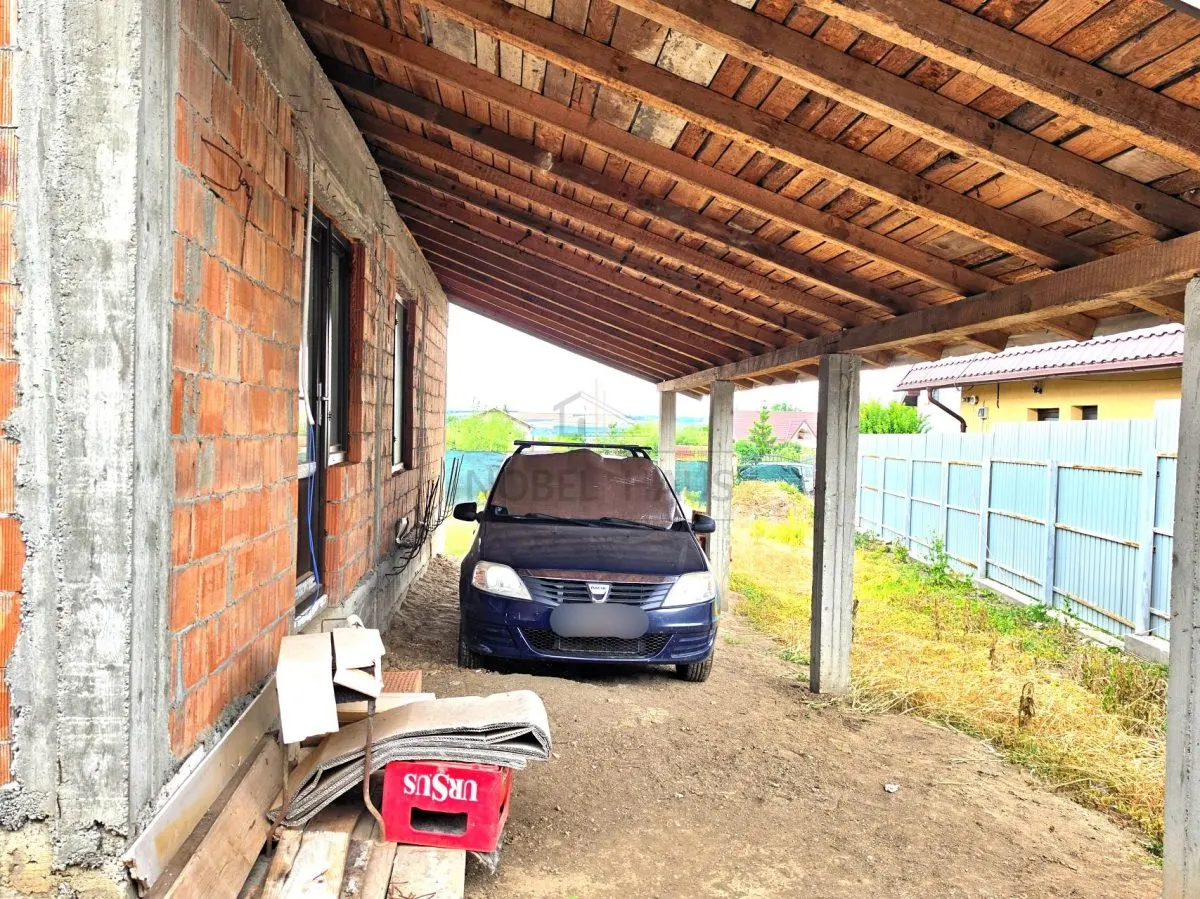 Casa noua 320 mp, teren intravilan 600 mp, Barlad - foto 14