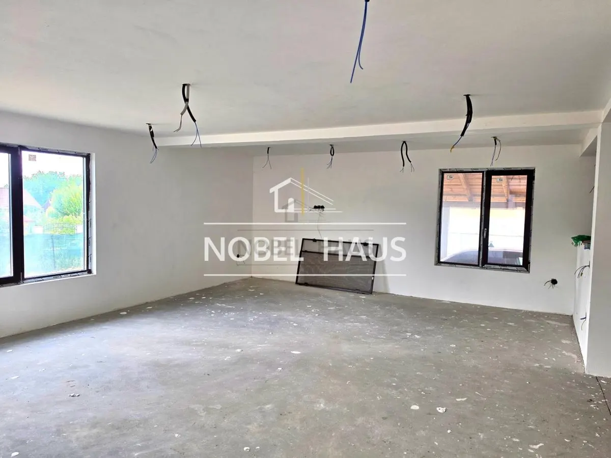 Casa noua 320 mp, teren intravilan 600 mp, Barlad - foto 5