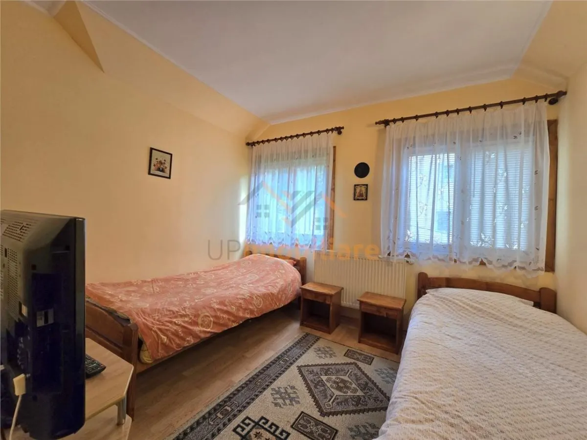 CABANA DE VANZARE | 6 CAMERE | TEREN 1.761 MP | IZLAZ, ARIESENI - foto 11