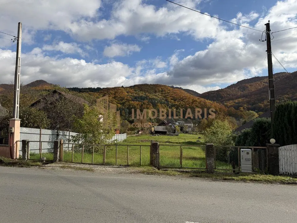 Teren intravilan 868 mp de vanzare-Ferneziu ,Str. Barajului - foto 8