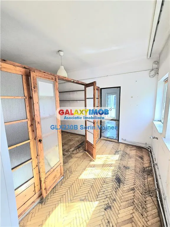 Casa 14 Camere Baba Novac Titan | 7 bai | curte | cazare 50+ angajati - foto 25