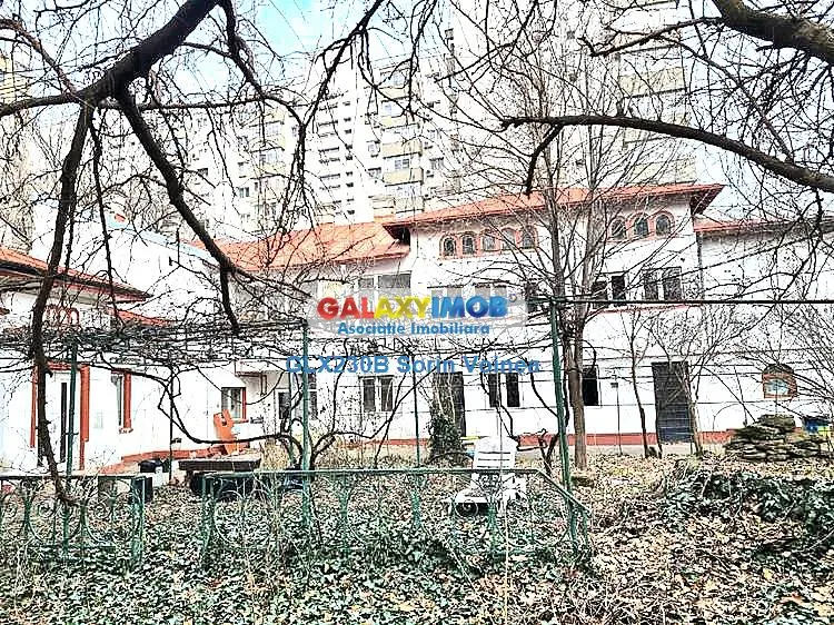 Casa 14 Camere Baba Novac Titan | 7 bai | curte | cazare 50+ angajati - foto 1