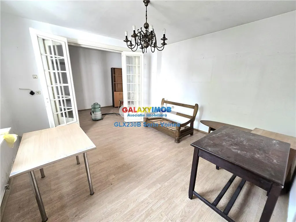 Casa 14 Camere Baba Novac Titan | 7 bai | curte | cazare 50+ angajati - foto 3