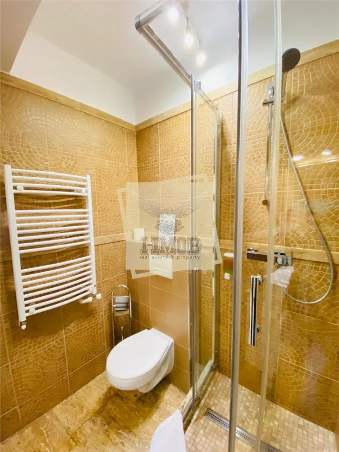 Apartament premium CENTRAL | 2 balcoane | 2 bai | 75mpu - foto 10