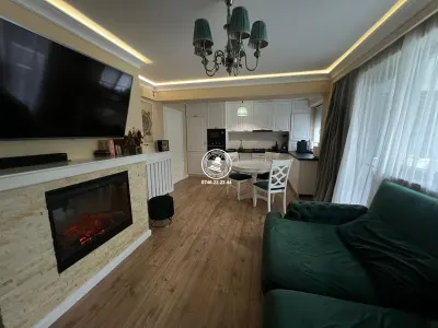 Apartament cu 2 camere  Bucium, teren si terasa proprie. - Iasi