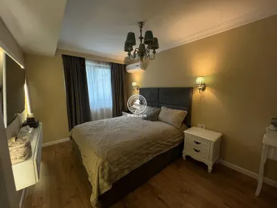 Apartament cu 2 camere  Bucium, teren si terasa proprie. - foto 5