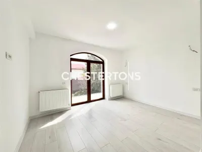 Vila lux cu arhitectura deosebita in Prelungirea Ghencea - foto 12