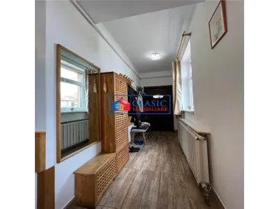 Vanzare casa cu garaj si teren liber de 400 mp in zona Titulescu Gheorgheni, Cluj-Napoca - foto 4