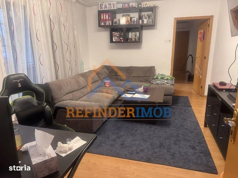 Vanzare 3 camere Metrou Titan 67mp - foto 1