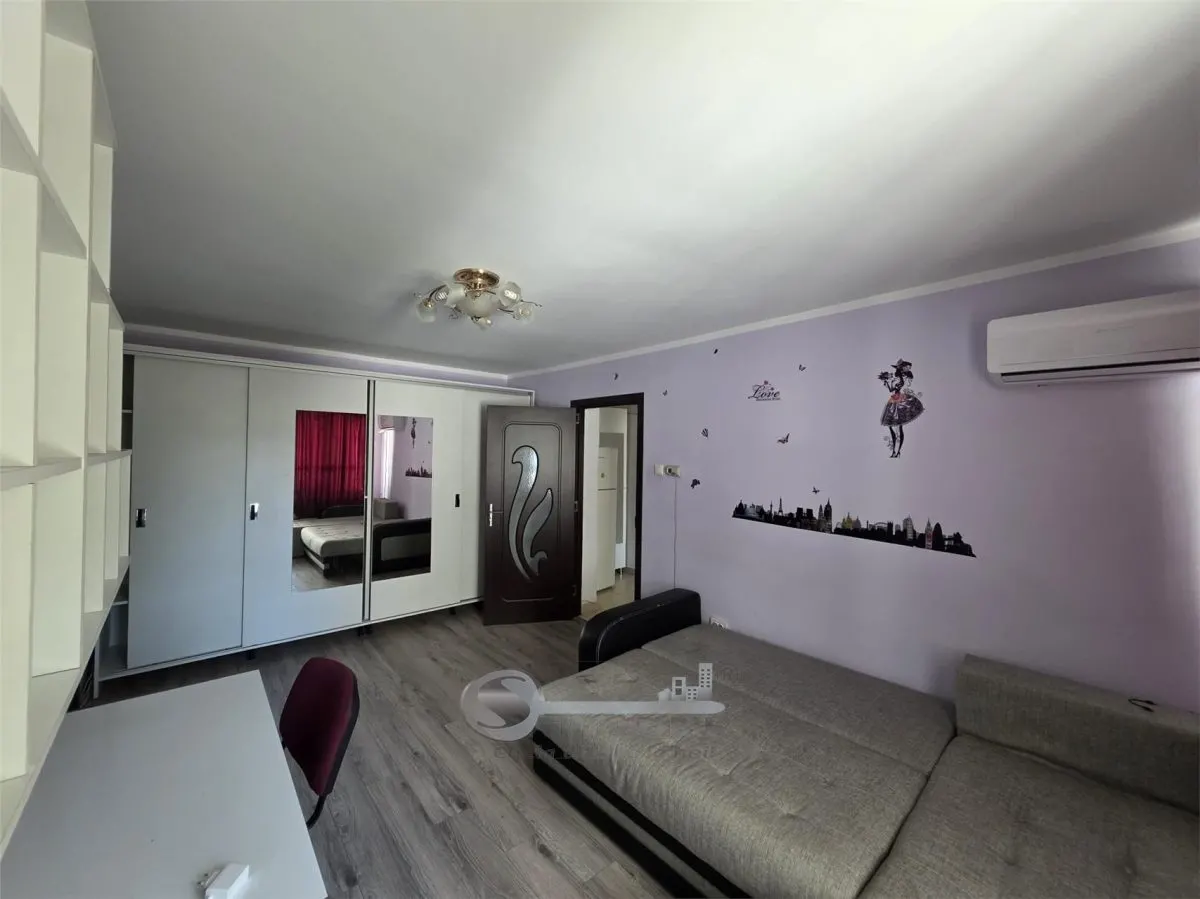 Apartament 2 camere Podu Ros - Mobilat utilat complet - foto 2