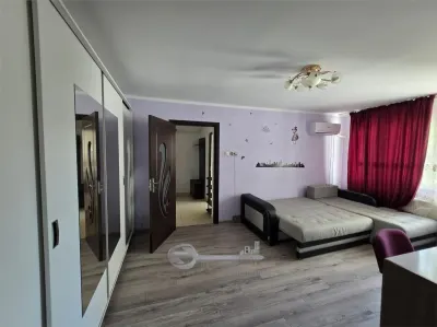 Apartament 2 camere Podu Ros - Mobilat utilat complet - foto 3
