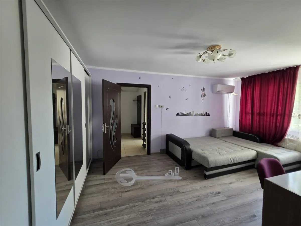 Apartament 2 camere Podu Ros - Mobilat utilat complet - foto 3