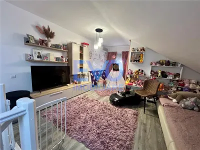 APARTMENT DE VANZARE CU 2 CAMERE, HLINCEA - foto 2