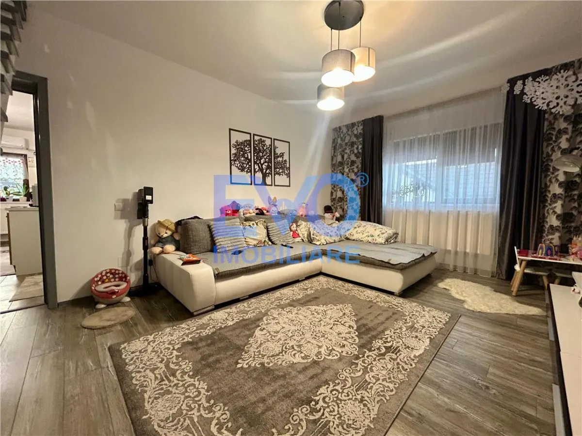APARTMENT DE VANZARE CU 2 CAMERE, HLINCEA - foto 4