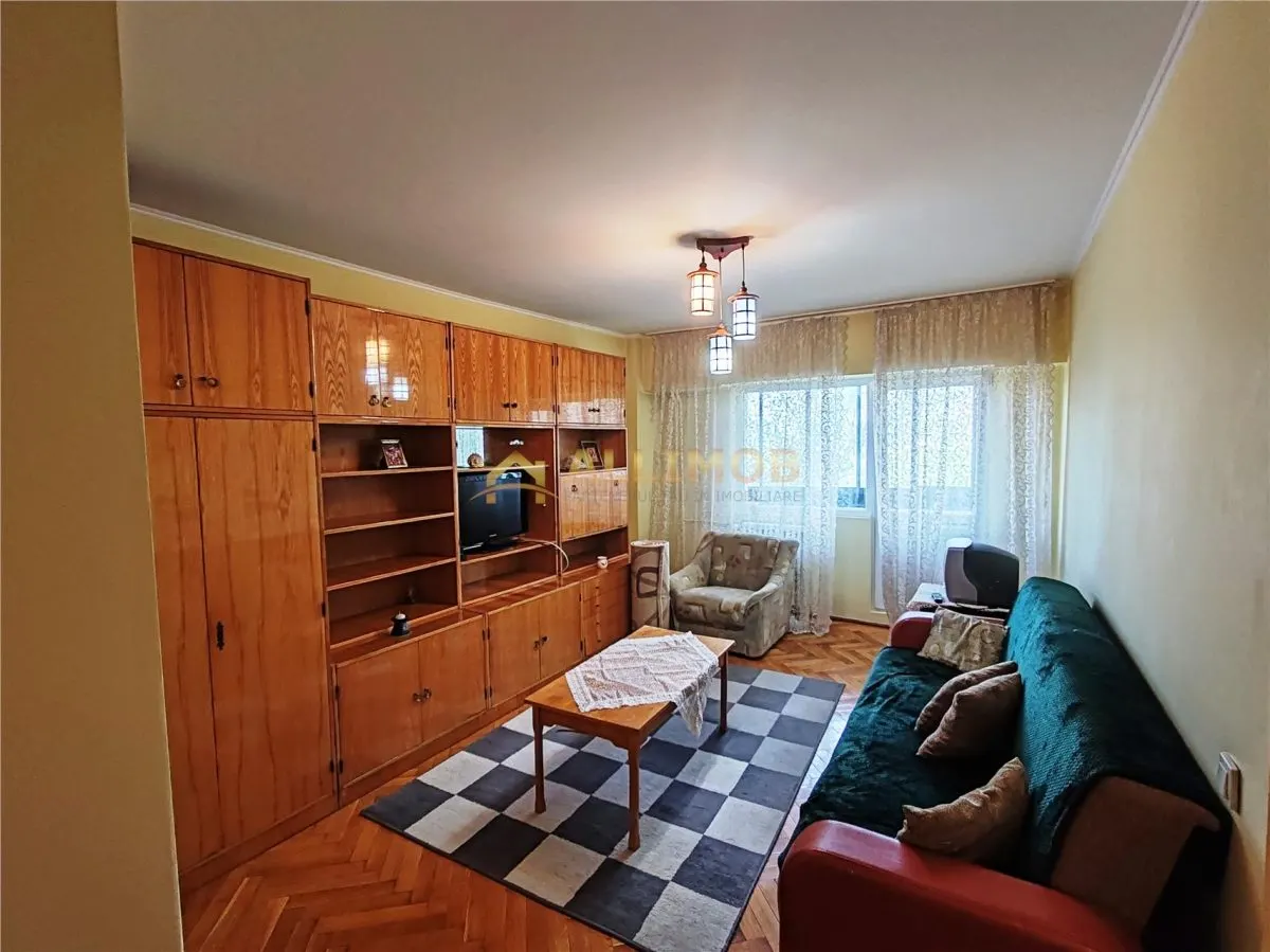 Apartament 2 camere in Ploiesti, zona ultracentrala - foto 2