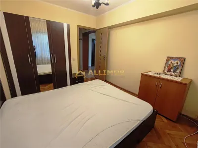 Apartament 2 camere in Ploiesti, zona ultracentrala - foto 9