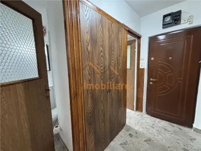 APARTAMENT 2 CAMERE | BALCON | ETAJ INTERMEDIAR | ZONA ROGERIUS | ORADEA - foto 3