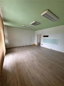 Spatiu de birou - zona linistita - centrala proprie - aer conditionat - foto 2