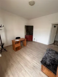 Spatiu de birou - zona linistita - centrala proprie - aer conditionat - foto 2