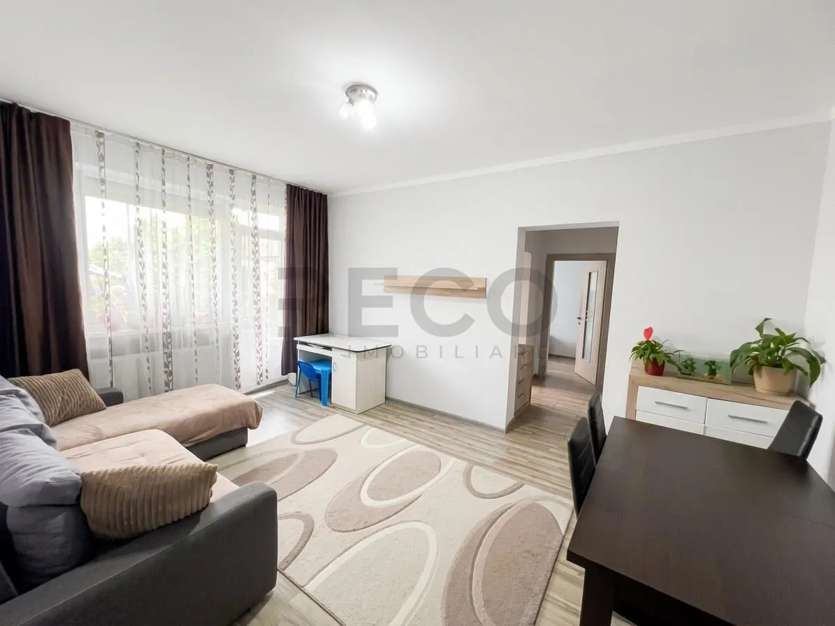 RECO, Apartament 3 camere, gata de mutat,  Zona Rogerius, Oradea - foto 1