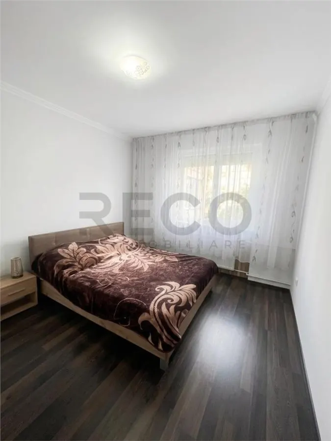 RECO, Apartament 3 camere, gata de mutat,  Zona Rogerius, Oradea - foto 6
