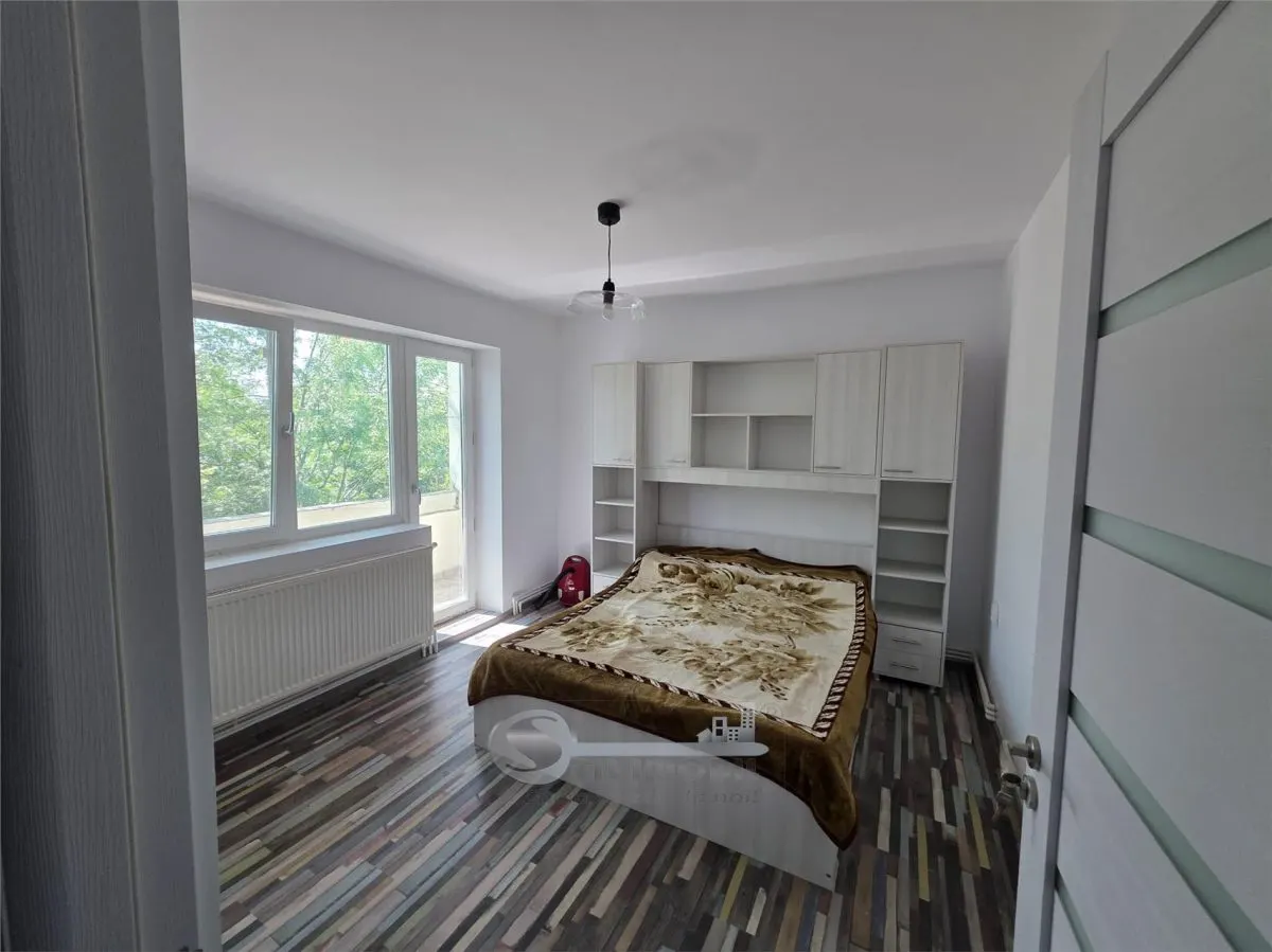 Apartament 2 camere Podu Ros-Sos. Nationala - renovat complet - foto 1