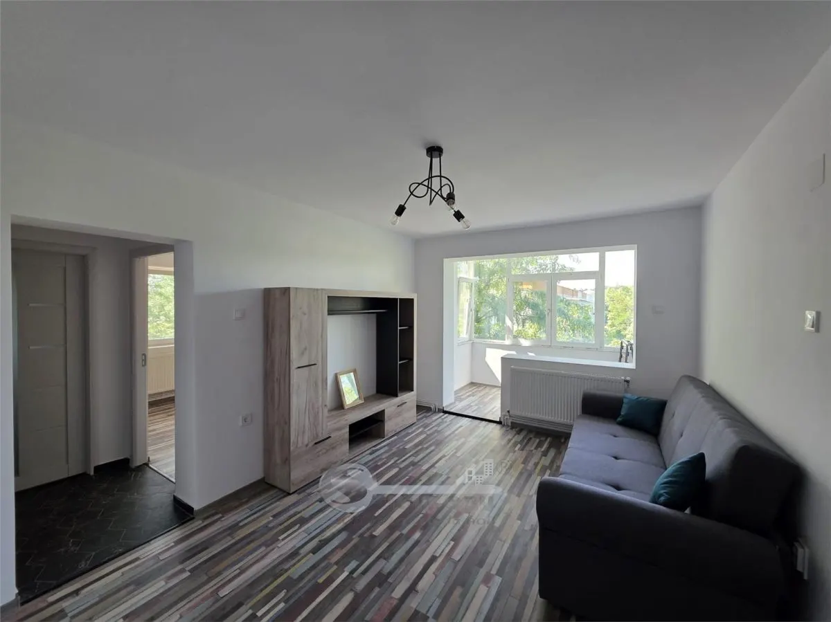 Apartament 2 camere Podu Ros-Sos. Nationala - renovat complet - foto 2