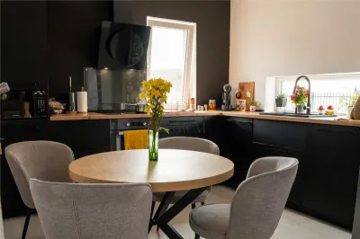 DUPLEX MOBILITAT, MOSNITA NOUA, LOCATIE EXCELENTA. - foto 3