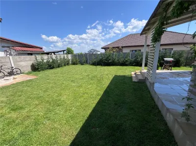 DUPLEX MOBILITAT, MOSNITA NOUA, LOCATIE EXCELENTA. - foto 9