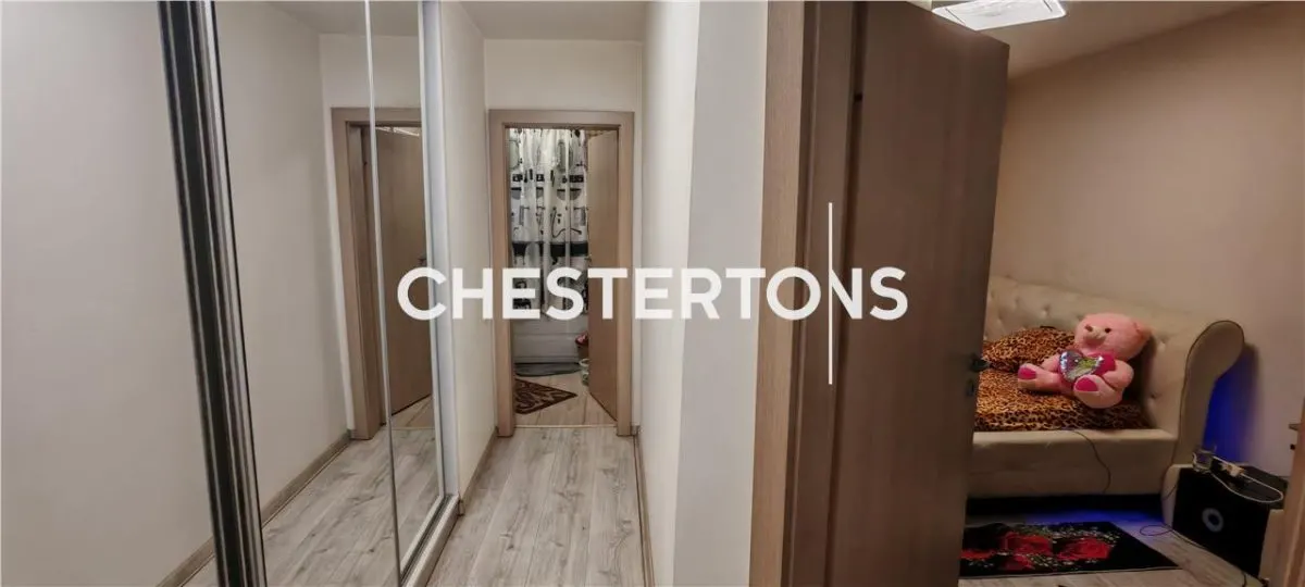 Apartament de 3 camere  81 mp, curte proprie 220mp, 2 locuri de parcare, si toate utilitatile, in sector 5, 2 minute de Sos. Alexandriei - foto 21