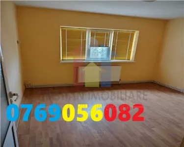 Apartament  2 cam Dorobanti-Catedrala conf 1 decomandat, - Braila
