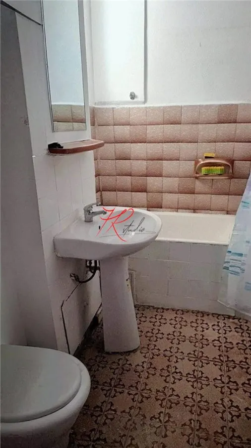 Vanzare apartament 2 camere Teiul Doamnei - foto 6