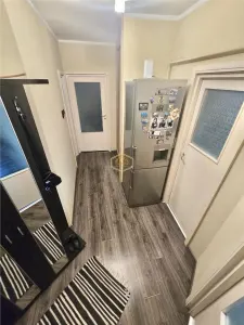 Apartament cu 4 camere in Piata 25 Octombrie | Etaj 3 - foto 7