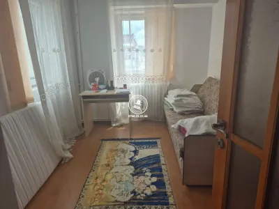 Apartament 3 camere decomandat Pacurari Iasi - foto 4