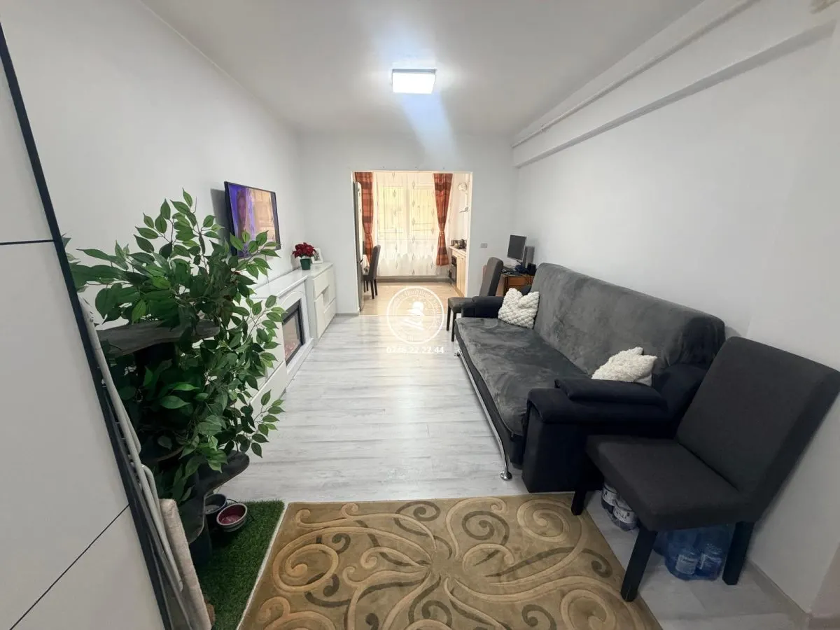 Apartament cu doua camere decomandat Valea Lupului bloc nou - foto 3