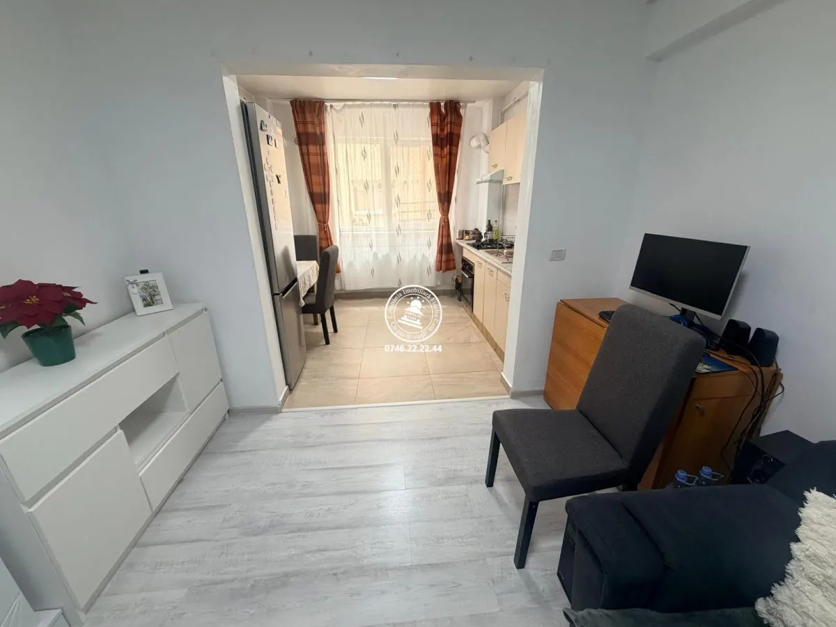 Apartament cu doua camere decomandat Valea Lupului bloc nou - foto 4