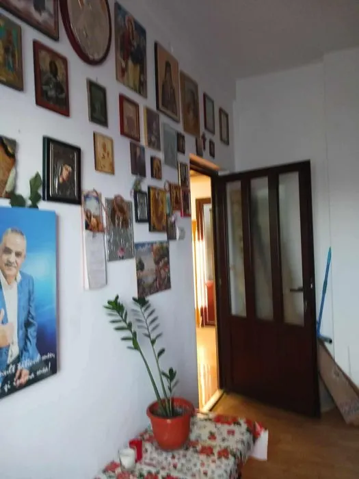 Apartament decomandat etajul 2 zona Craiter - foto 3