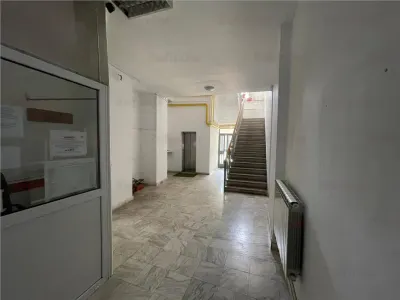 Inchiriere apartament 4 camere transformat in 3 camere | stradal Bd. Unirii | bucatarie mobilata si utilata | - foto 23