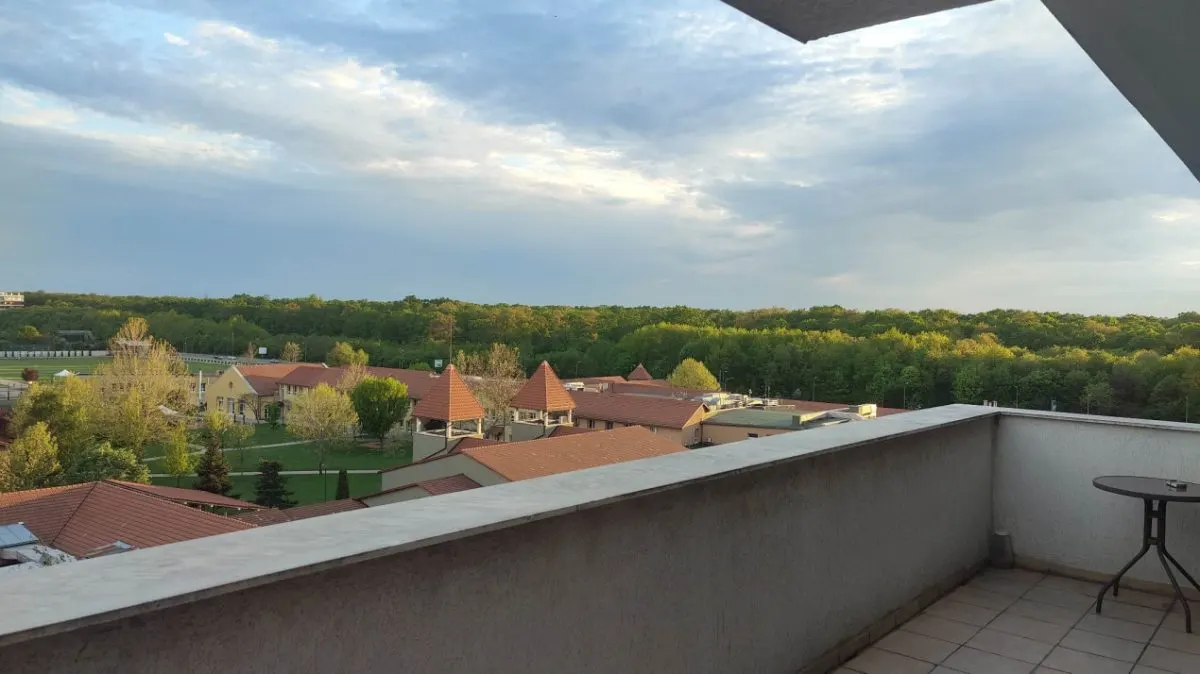 Apartament 4 camere in Green Vista, parcare subterana inclusa si terasa de 30 mp - foto 6