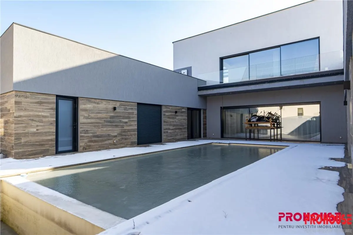 Vila de Lux cu Piscina Infinity-Gheraiesti, Bacau - foto 1